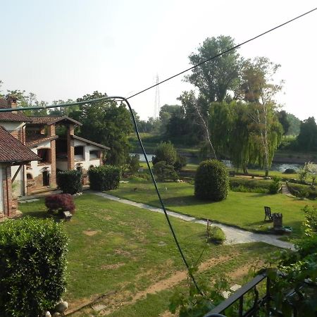 Agriturismo Cascina Poscallone Abbiategrasso Exteriör bild